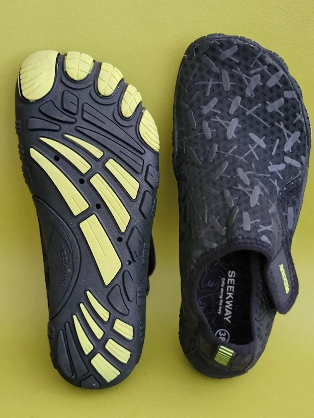 Seekway Barefoot Water Shoes for Kids, size 6